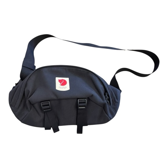 Fjallraven Large Ulvo Belt Bag NWOT - Picture 1 of 11